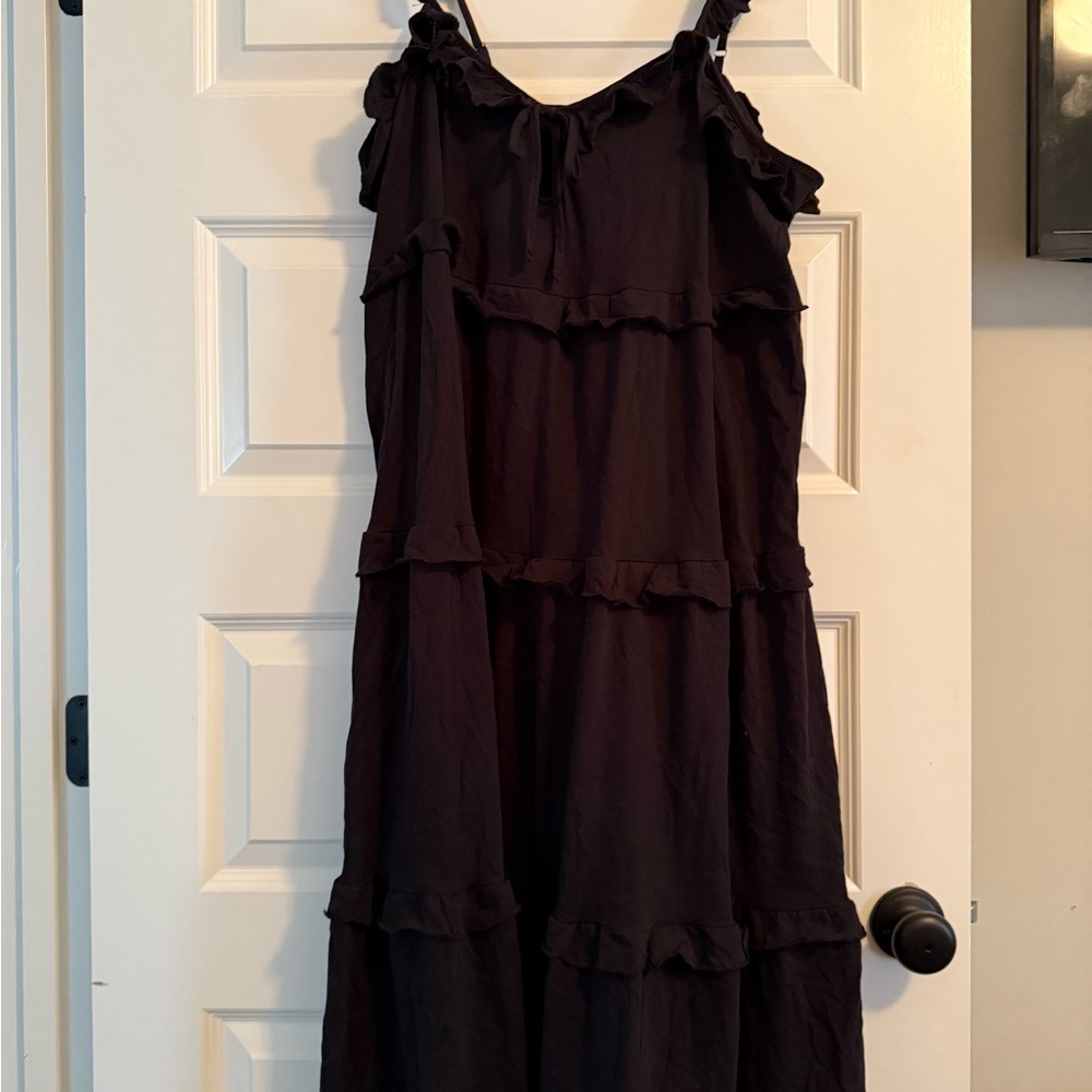 JCrew Black Tiered knit keyhole maxi dress - Picture 3 of 3